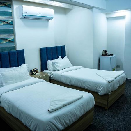 Malik Dijlah Hotel Baghdād Екстериор снимка