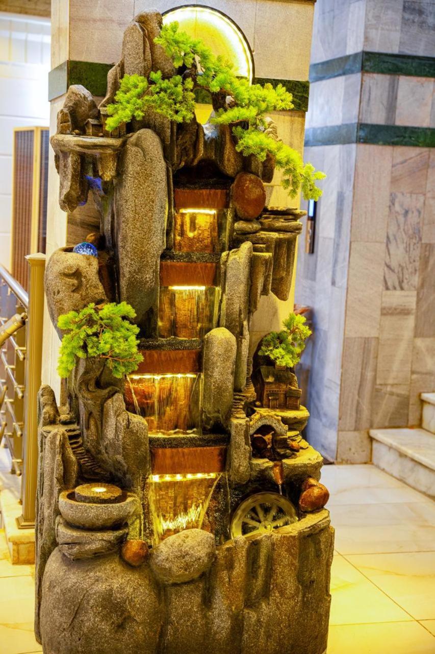 Malik Dijlah Hotel Baghdād Екстериор снимка