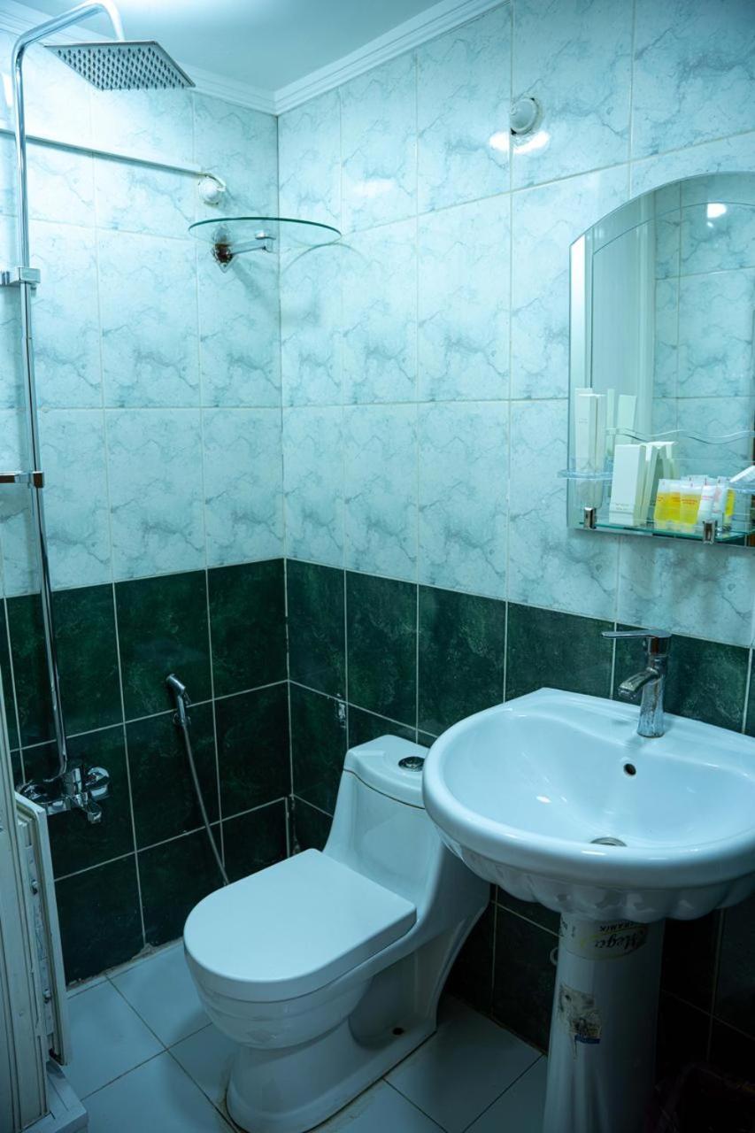 Malik Dijlah Hotel Baghdād Екстериор снимка